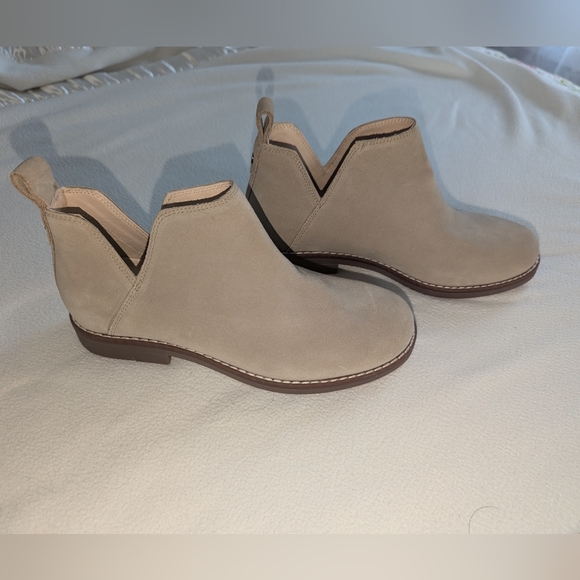 Hush Puppies tan suede booties size 7.5 - Picture 9 of 15